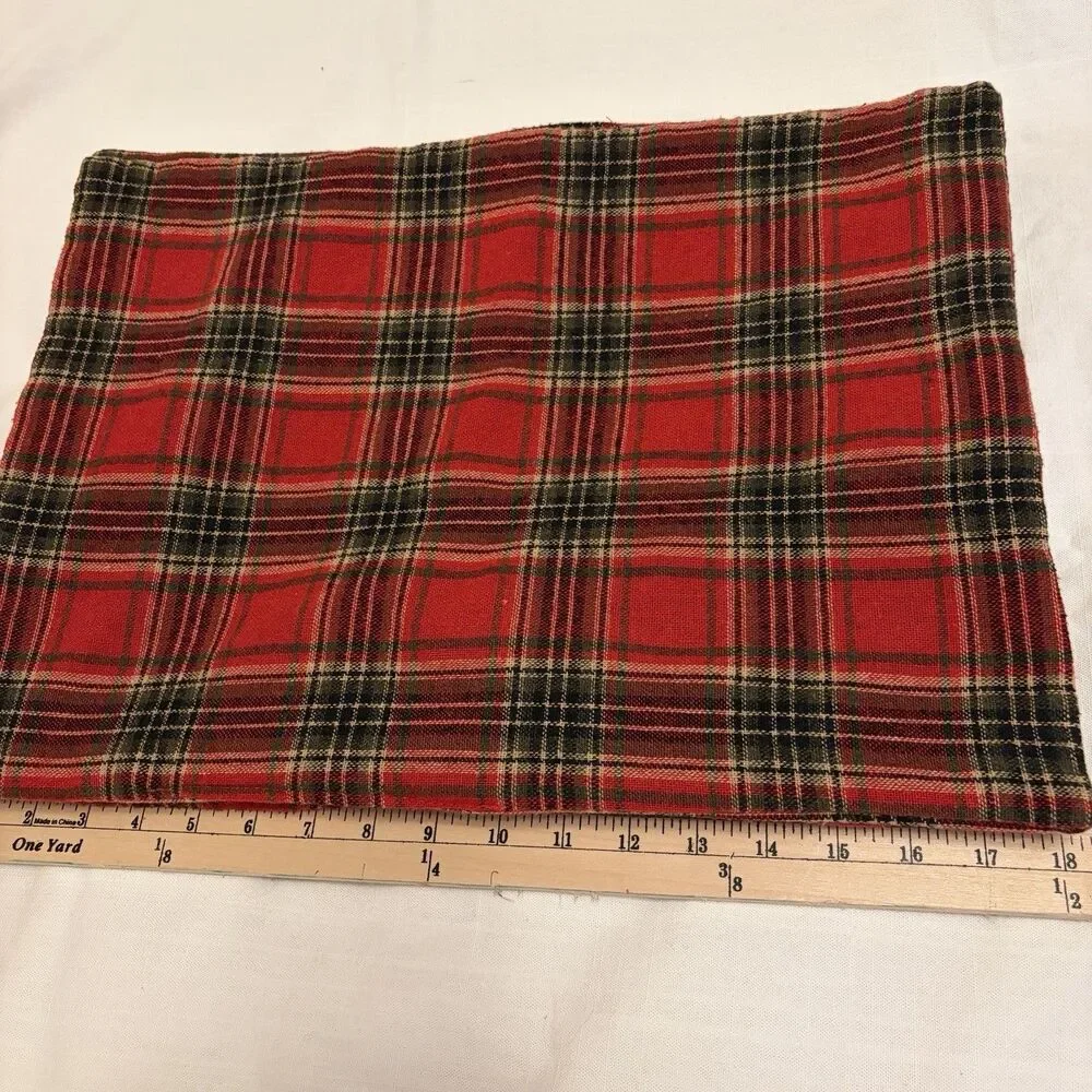 Reversible Holiday Christmas Plaid Cloth Placemats Set of 5 Red Green Black